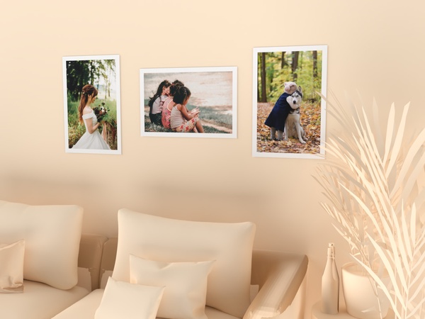 Mettez en avant vos images avec éclat et durabilité grâce à notre contre collage 30x45 sur dibond 3mm avec papier Fuji Pearl.